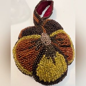 Antique Unusual 1920s Art Deco Beaded Flower Coin Purse Wristlet